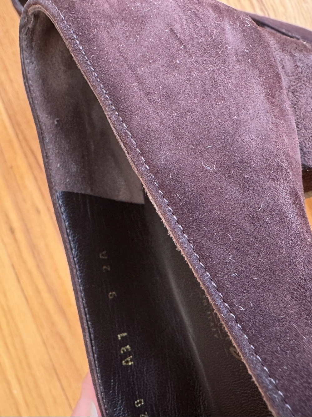 Vintage Salvatore Ferragamo Suede Tassel Loafer Heels Dark Brown Size 7.5-8 - Picture 5 of 9